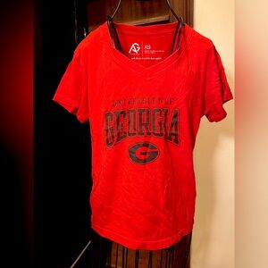 Small Georgia Bulldogs V-Neck Tee